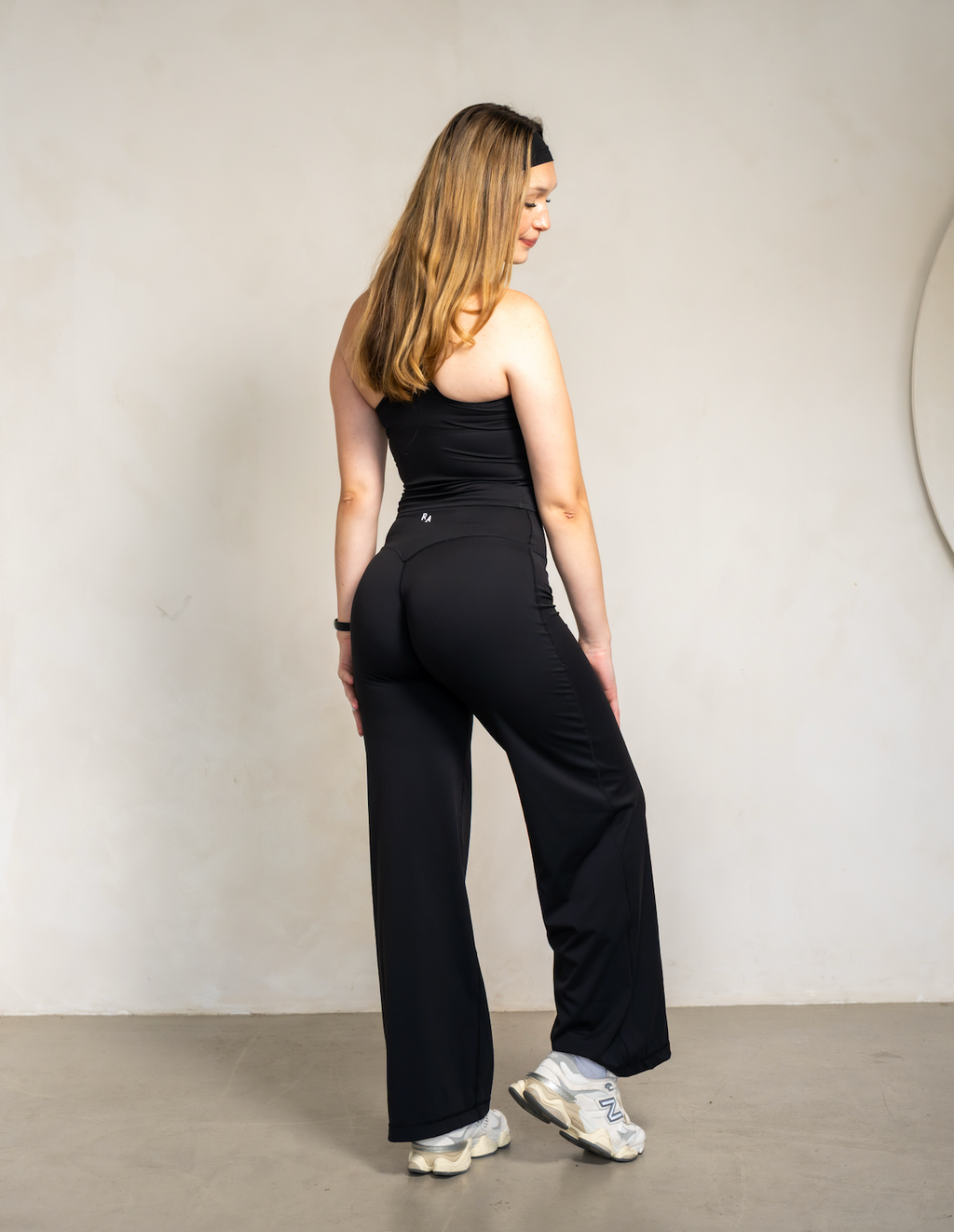 Onyx Obsession Straight Leg Pant
